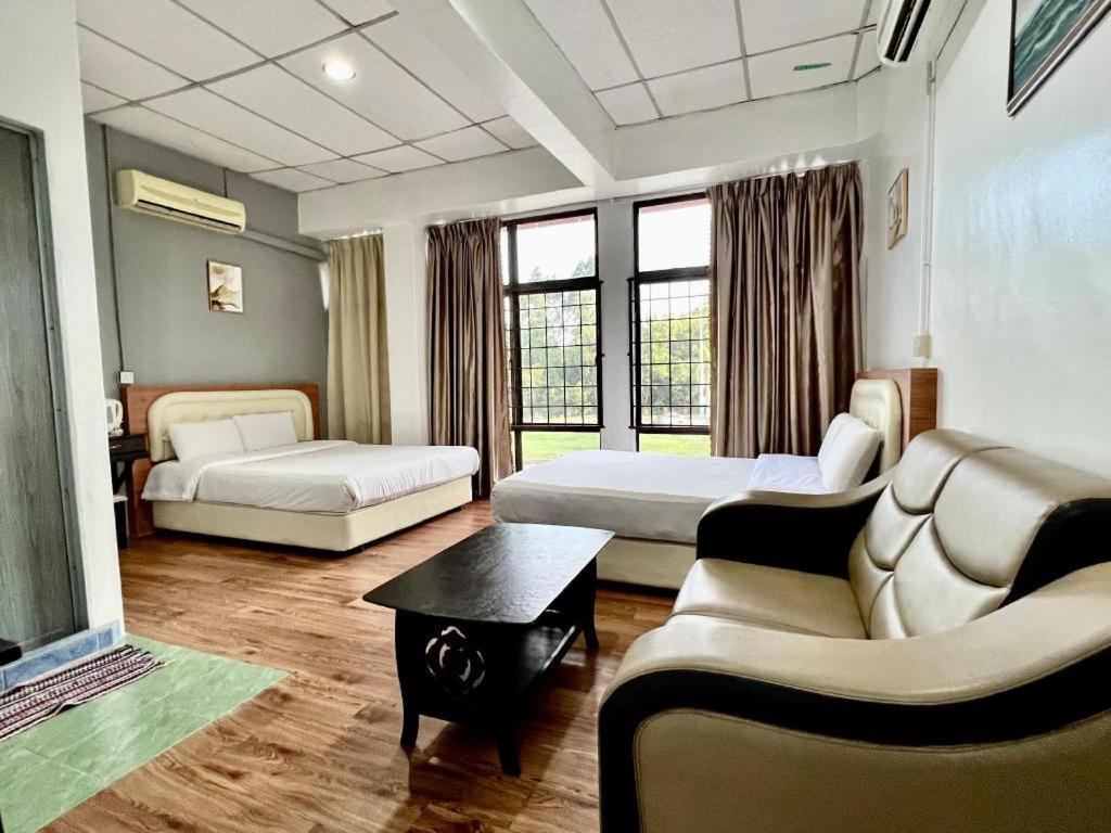 Sp Golden Star Hotel 2*